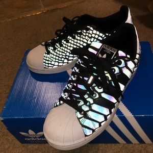Adidas night light shoes